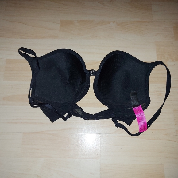 La Senza Lace Push Up Bra - Picture 7 of 8